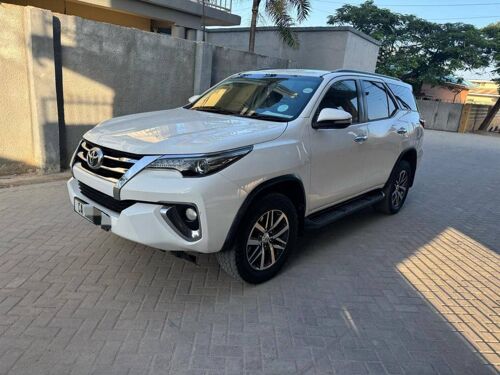 Toyota Fortuner 