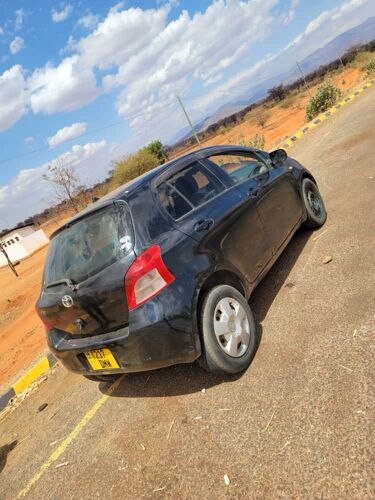 Vitz new model inauzwa 