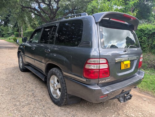 LAND CRUISER AMAZON 2004