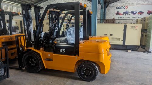 Forklift 1.5T & 3.5T in stock