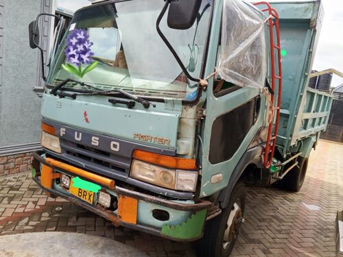 Fuso fighter 