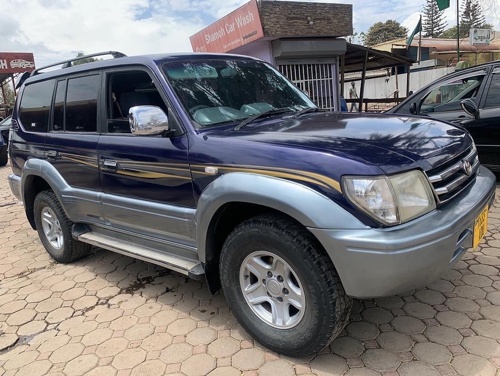 Toyota Land Cruiser