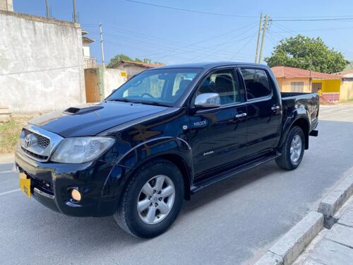 TOYOYA HILUX 1KD AUTOMATIC 