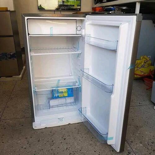 SINGLE DOOR BOSS FRIDGE