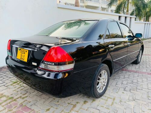 TOYOTA MARK II 