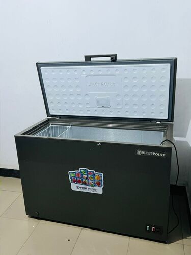 Westpoint freezer liter 300L