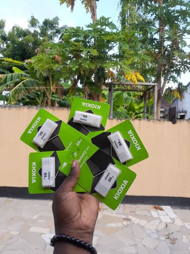 Flash drive 64Gbs