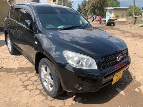TOYOTA RAV -4