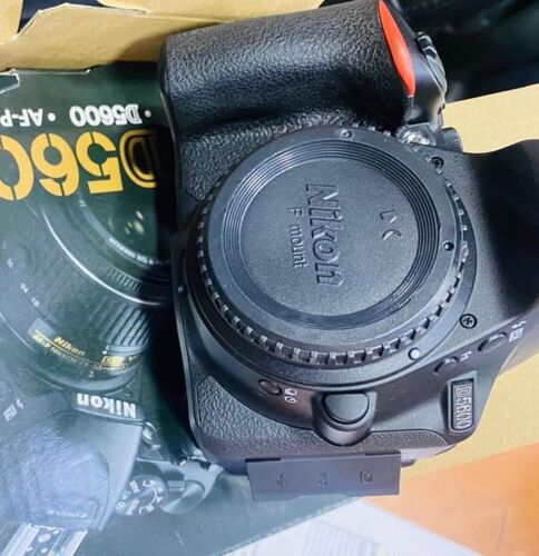 Nikon D5600 with 18_55mm..
