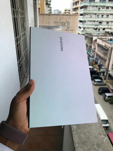 Samsung laptop 