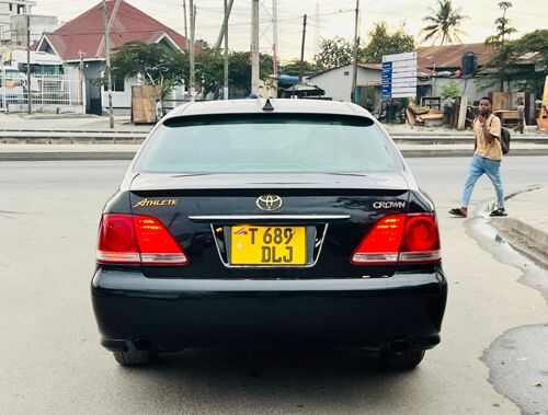 Toyota Crown Athlete 