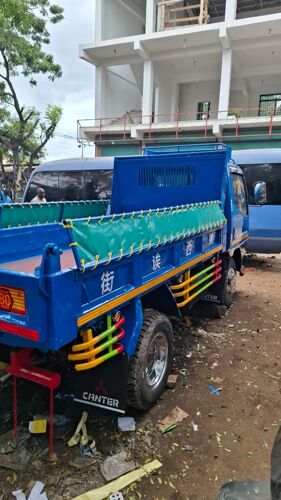 Canter tipa tipper 4d33 