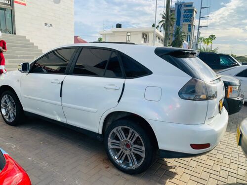 Toyota Harrier 2003