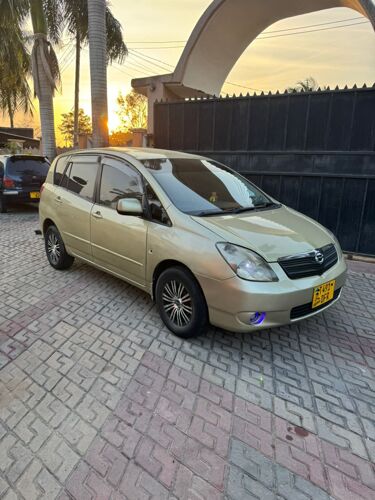 TOYOTA SPACIO 