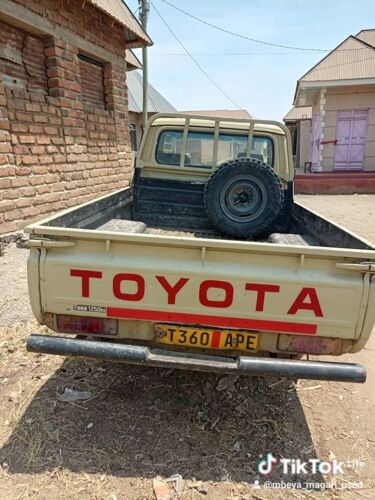 LAND CRUISER ENGINE 2H