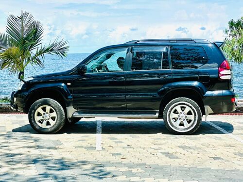 Toyota Prado Petrol