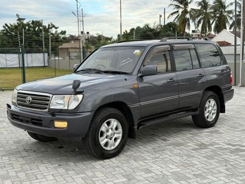 TOYOTA LAND CRUISER