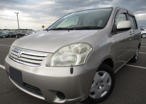 TOYOTA RAUM
