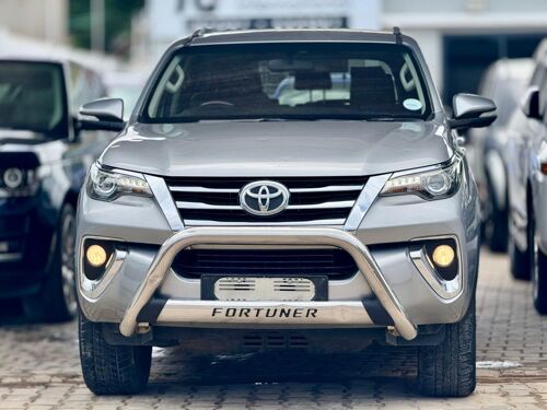 Toyota Fortuner  2017