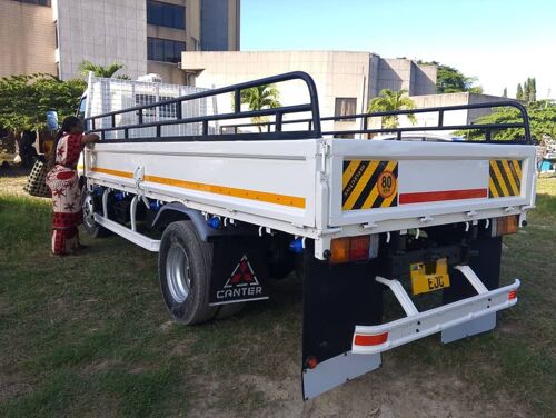 Mitsubishi Canter 