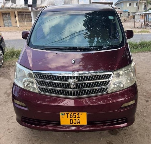NAUZA TOYOTA ALPHARD NZURI 