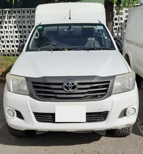 2014 TOYOTA HILUX ON SALE