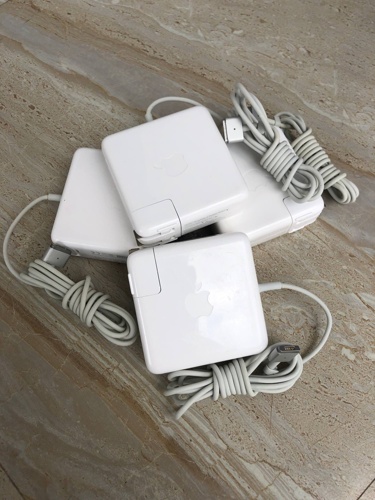 MagSafe2 85w MacBook Charger