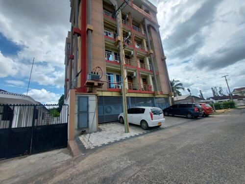 2 BEDROOOMS UNFURNISHED KIJITONYAMA  WITH A LIFT