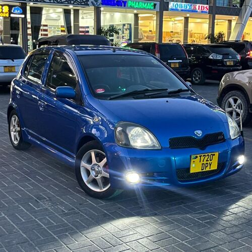 Vitz old model Rs Cc1490