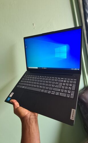 Lenovo/8GB/256GB
