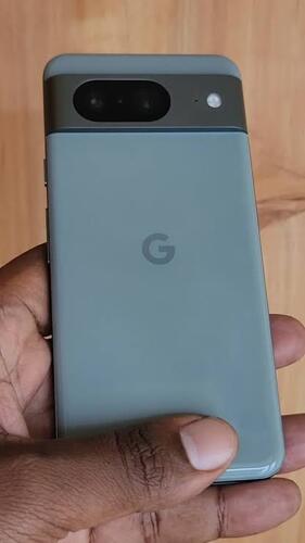 GOOGLE PIXEL 8