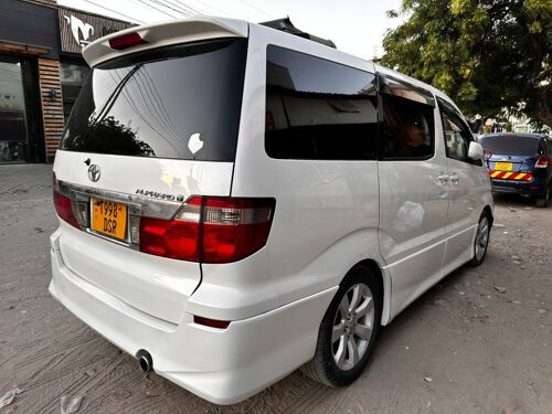 Alphard 