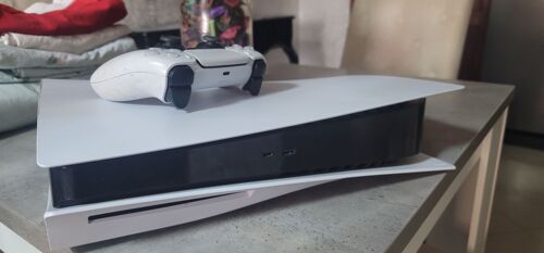 PS5 USED with box condition