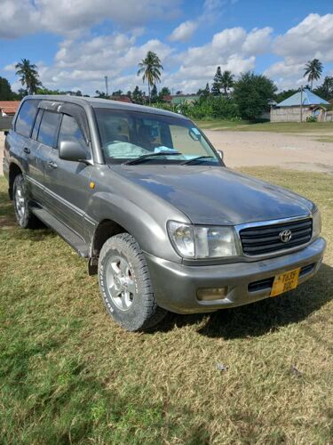 LANDCRUISER AMAZON FORSALE