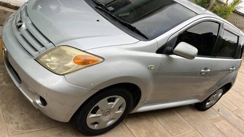 TOYOTA IST CC 1290 FULL AC