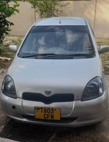 VITZ OLD MODEL FOR SALE