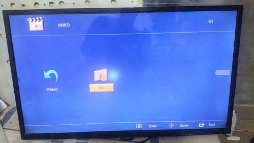 PHILIPS FLAT TV 32"