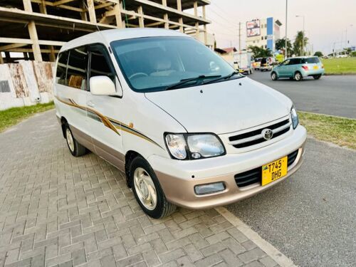 Toyota noah Sr50