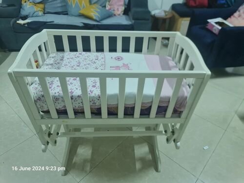 Baby cot