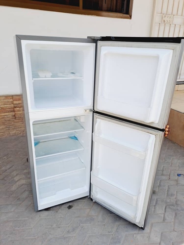 hinsens fridge lita 132l