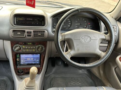 Toyota Sprinta 