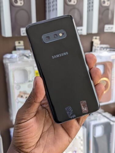 Samsung S10e