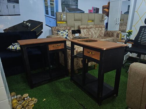 Kitchen cabinets 