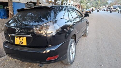 Toyota harrier six