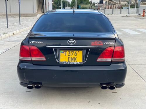 TOYOTA CROWN ATHLETE