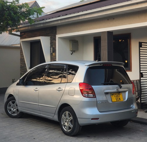 NAUZA TOYOTA SPACIO