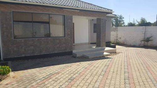 House for rent at msasani 