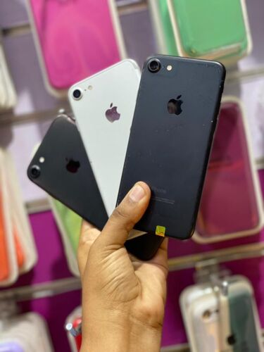 Iphone 7plain 32