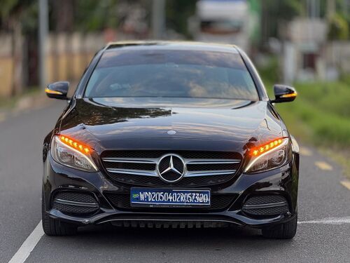 Marcedes Benz c class nzuri 