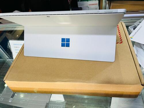 Microsoft surface Pro 7+